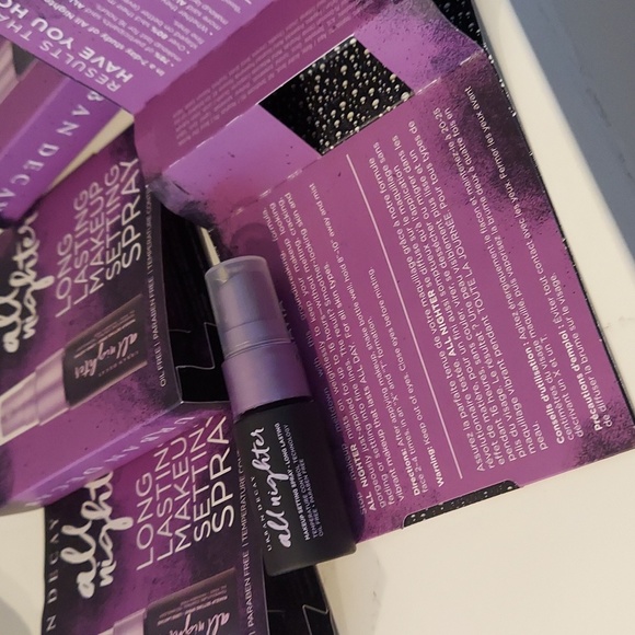 Setting spray - Picture 3 of 3